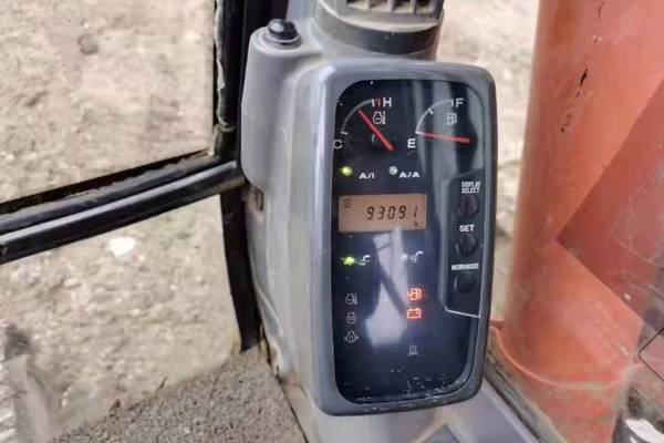徐州市出售转让二手不详小时2012年日立EX120挖掘机
