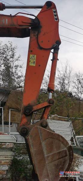 徐州市出售转让二手不详小时2008年日立ZX240挖掘机