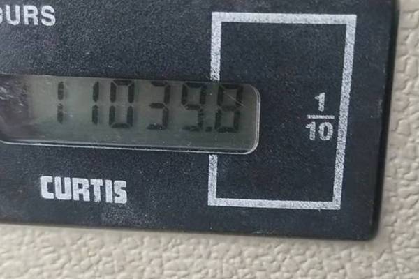 徐州市出售转让二手不详小时2012年斗山DH150挖掘机