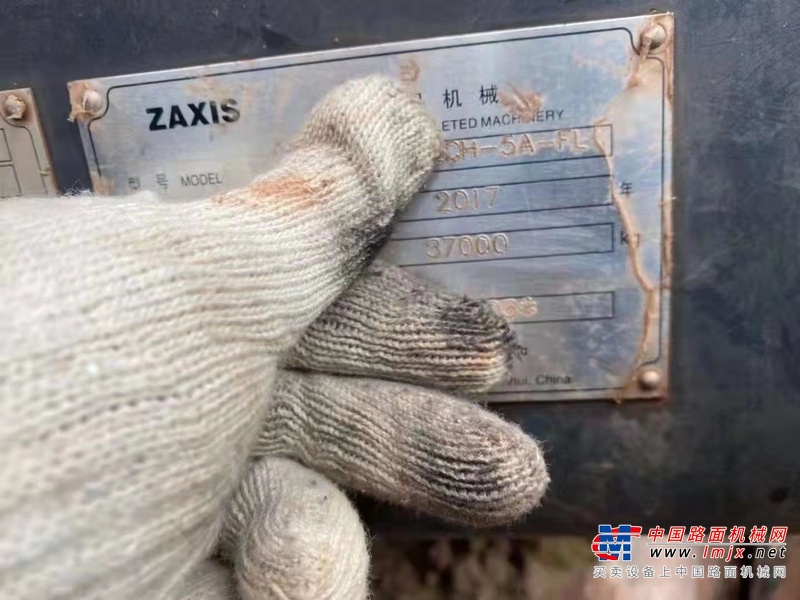 徐州市出售转让二手不详小时2017年日立ZX490挖掘机