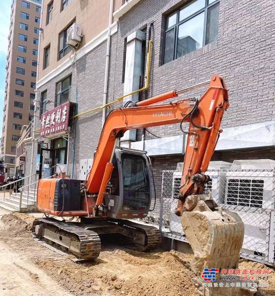 徐州市出售转让二手不详小时2010年日立EX70挖掘机