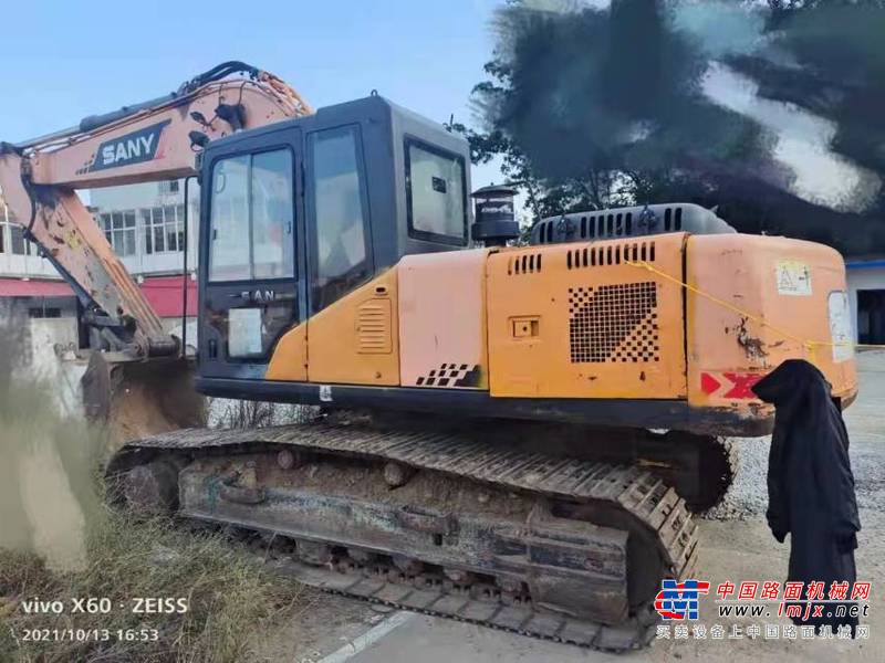 徐州市出售转让二手不详小时2013年三一重工SY215挖掘机