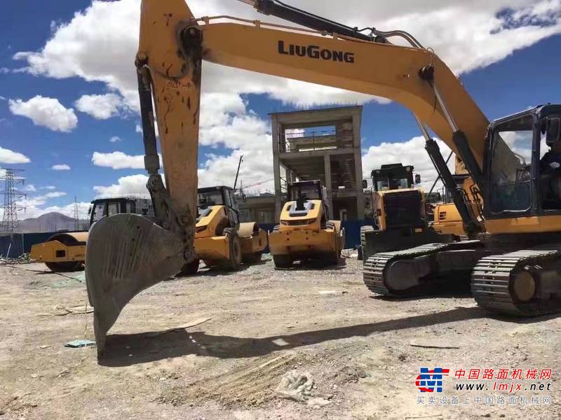 徐州市出售转让二手不详小时2019年柳工CLG926挖掘机