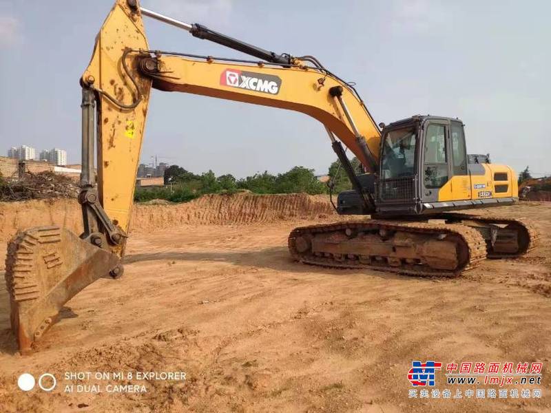 徐州市出售转让二手不详小时2019年徐工XE270D挖掘机