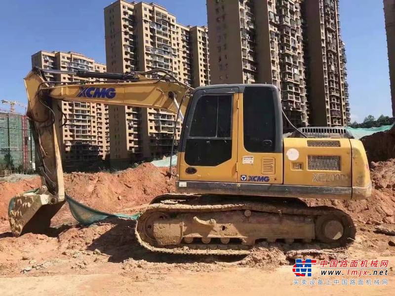 徐州市出售转让二手不详小时2018年徐工XE135挖掘机