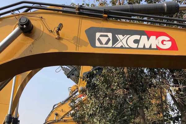 徐州市出售转让二手不详小时2020年徐工XE400DK挖掘机