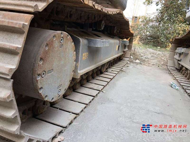 徐州市出售转让二手不详小时--年徐工XE225DK挖掘机