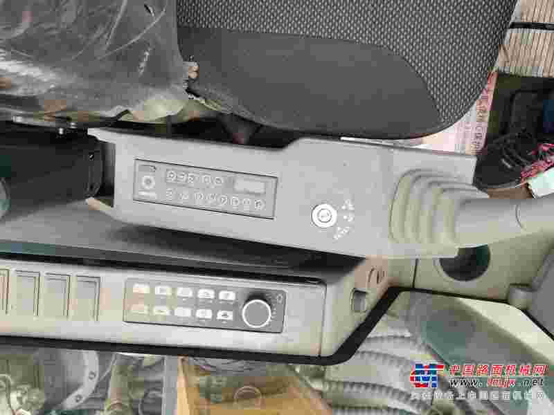 徐州市出售转让二手不详小时--年徐工XE135D挖掘机