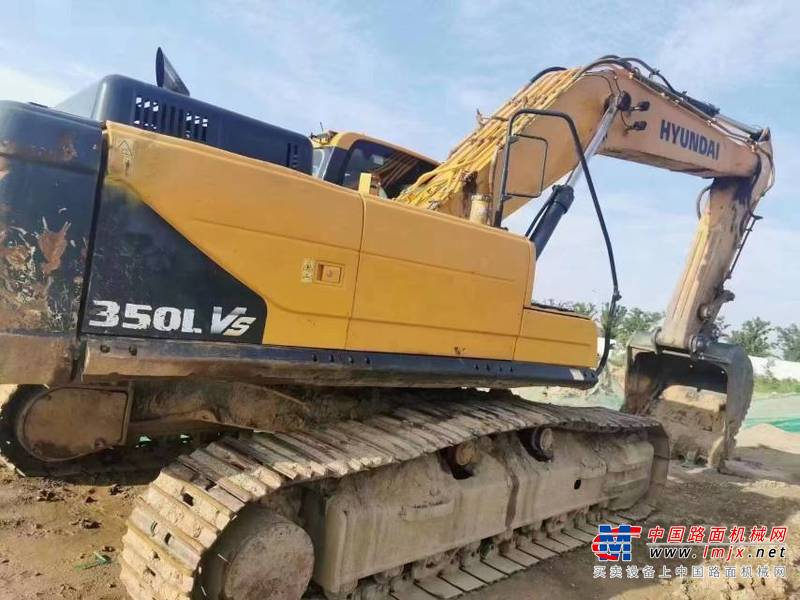 徐州市出售转让二手不详小时2018年现代R350挖掘机