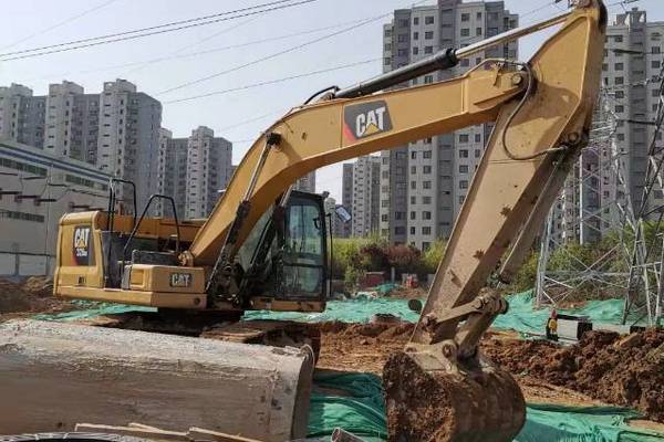 徐州市出售转让二手不详小时2018年卡特彼勒320GC挖掘机