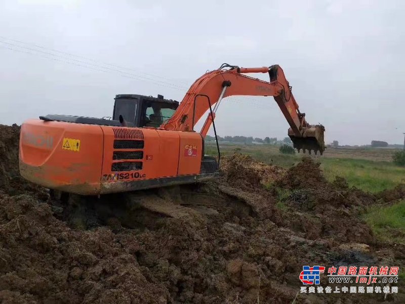 徐州市出售转让二手不详小时2015年日立EX210挖掘机