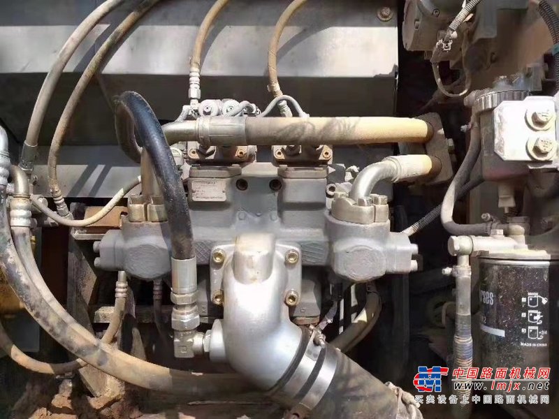 徐州市出售转让二手不详小时2015年日立EX210挖掘机