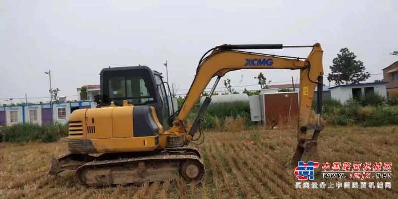徐州市出售转让二手不详小时2016年徐工XE60挖掘机