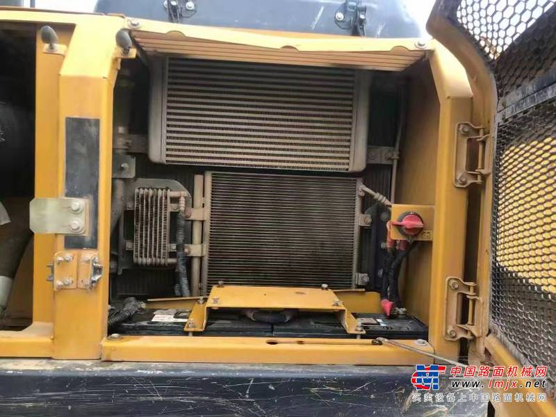 徐州市出售转让二手不详小时2018年徐工XE215D挖掘机