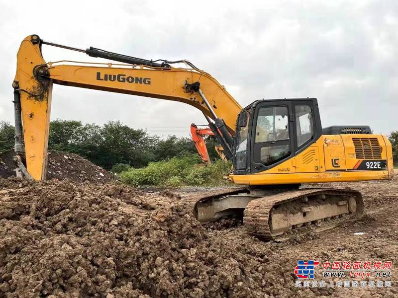 徐州市出售转让二手不详小时2018年柳工CLG920装载机
