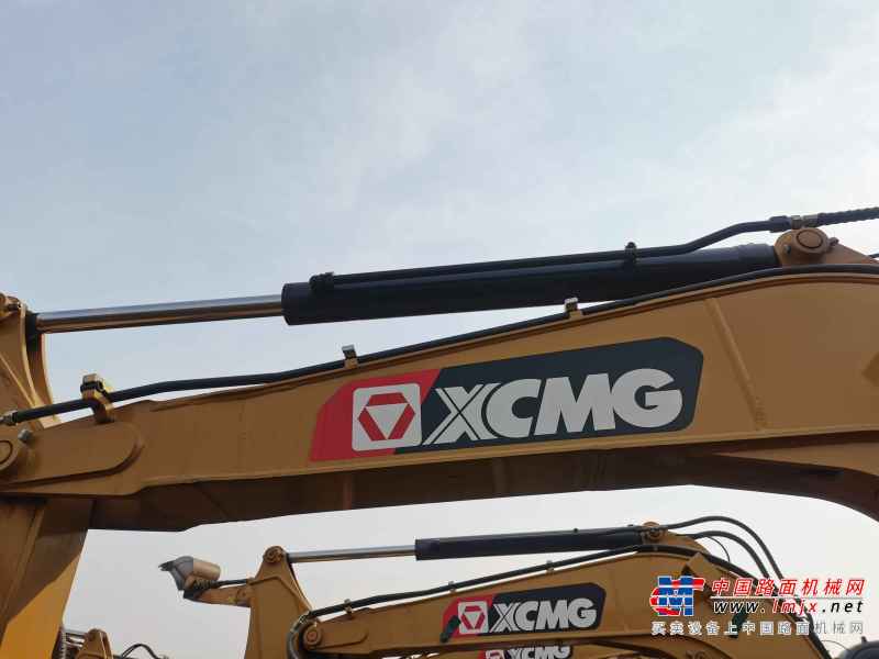 徐州市出售转让二手不详小时2021年徐工XE65DA挖掘机