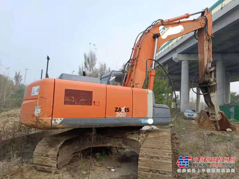 徐州市出售转让二手不详小时2014年日立ZX240挖掘机