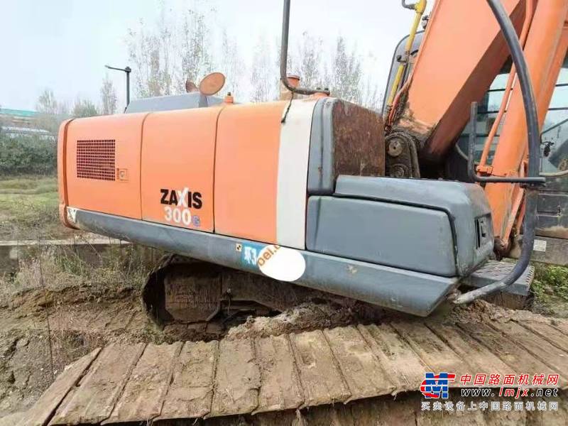 徐州市出售转让二手不详小时2014年日立ZX240挖掘机
