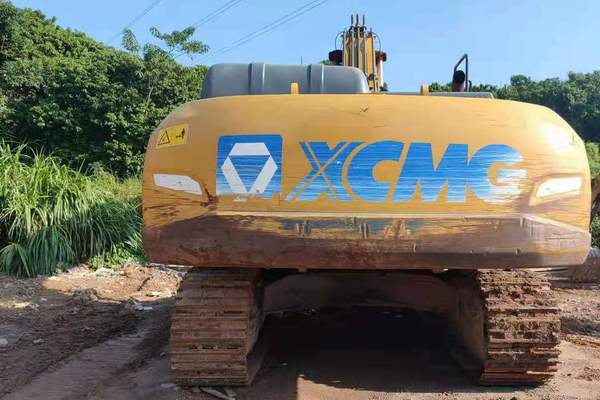 徐州市出售转让二手不详小时2018年徐工XE370D挖掘机