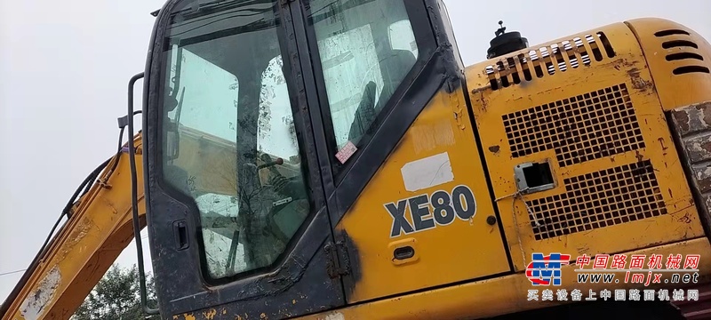 徐州市出售转让二手不详小时2012年徐工XE80挖掘机