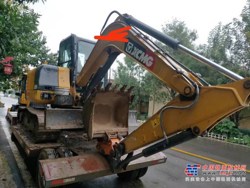 徐州市出售转让二手不详小时2018年徐工XE60DA挖掘机