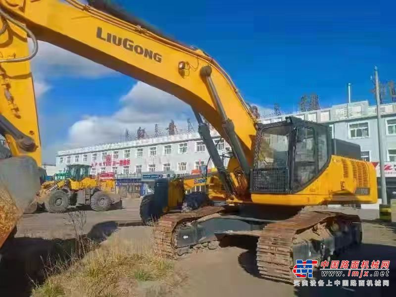 徐州市出售转让二手不详小时2018年柳工CLG950挖掘机