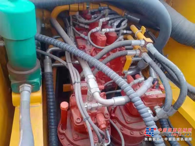 徐州市出售转让二手不详小时2018年柳工CLG950挖掘机