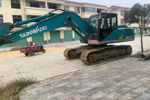 徐州市出售转让二手不详小时2019年山河智能SWE215挖掘机
