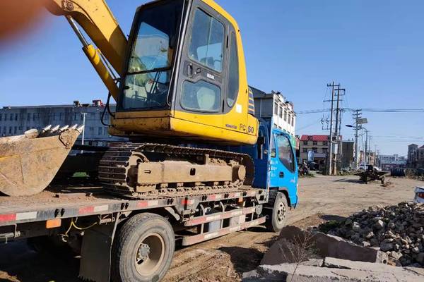 徐州市出售转让二手不详小时2009年小松PC60-7挖掘机