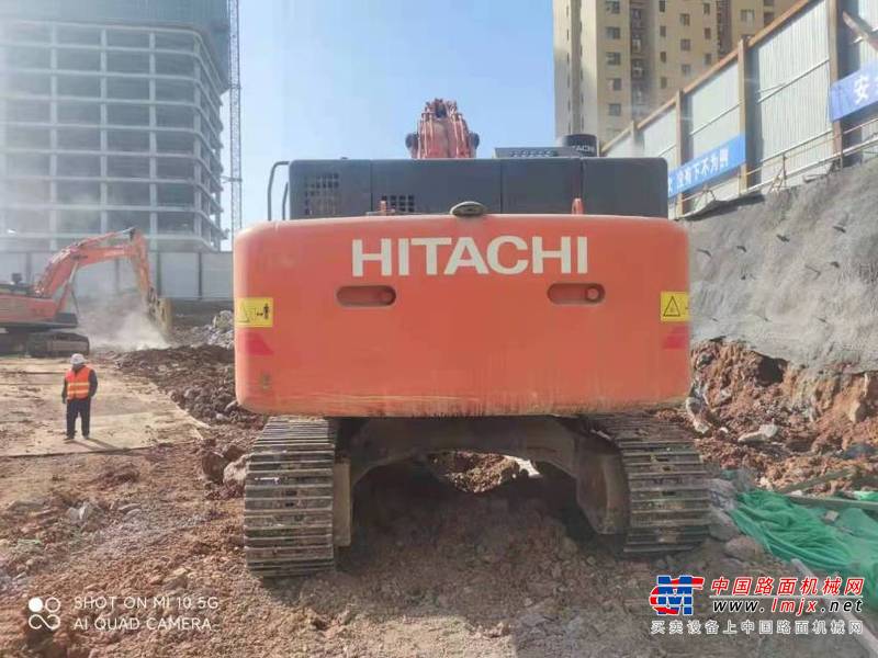 徐州市出售转让二手不详小时2018年日立ZX490挖掘机
