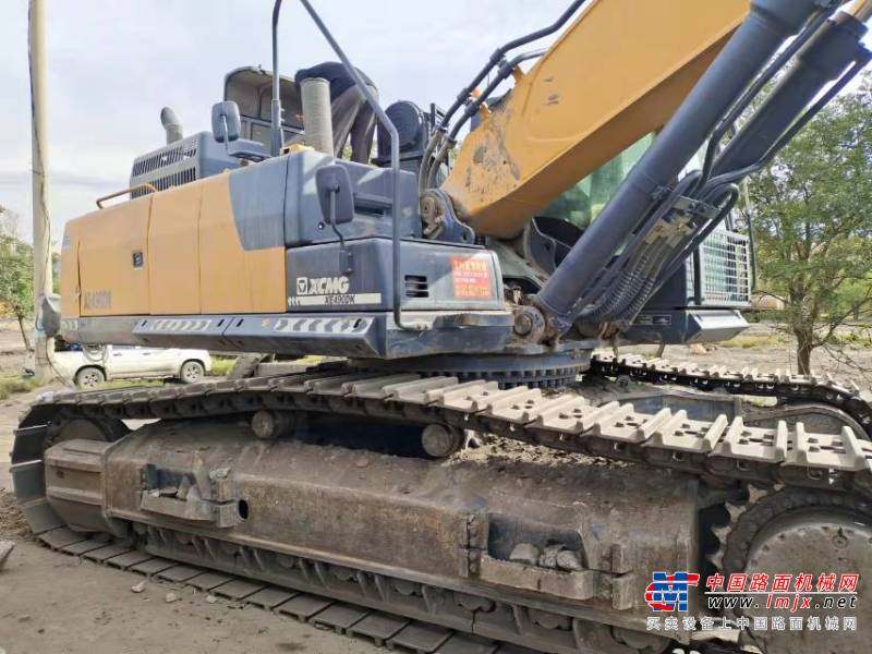 徐州市出售转让二手不详小时2019年徐工XE490D挖掘机