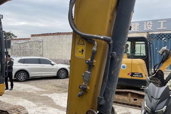 徐州市出售转让二手不详小时2020年徐工XE60挖掘机