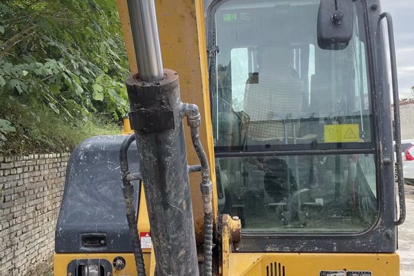 徐州市出售转让二手不详小时2020年徐工XE60挖掘机