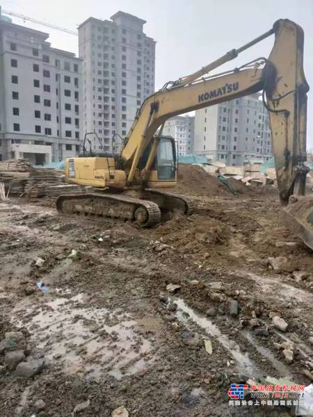 徐州市出售转让二手不详小时2010年小松PC220-8挖掘机