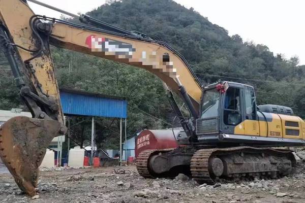 徐州市出售转让二手不详小时2019年徐工XE370D挖掘机