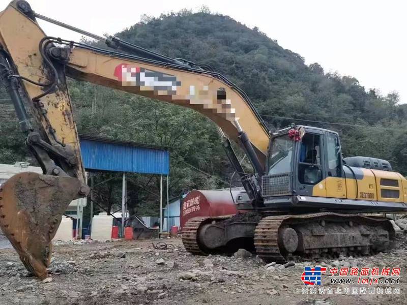 徐州市出售转让二手不详小时2019年徐工XE370D挖掘机