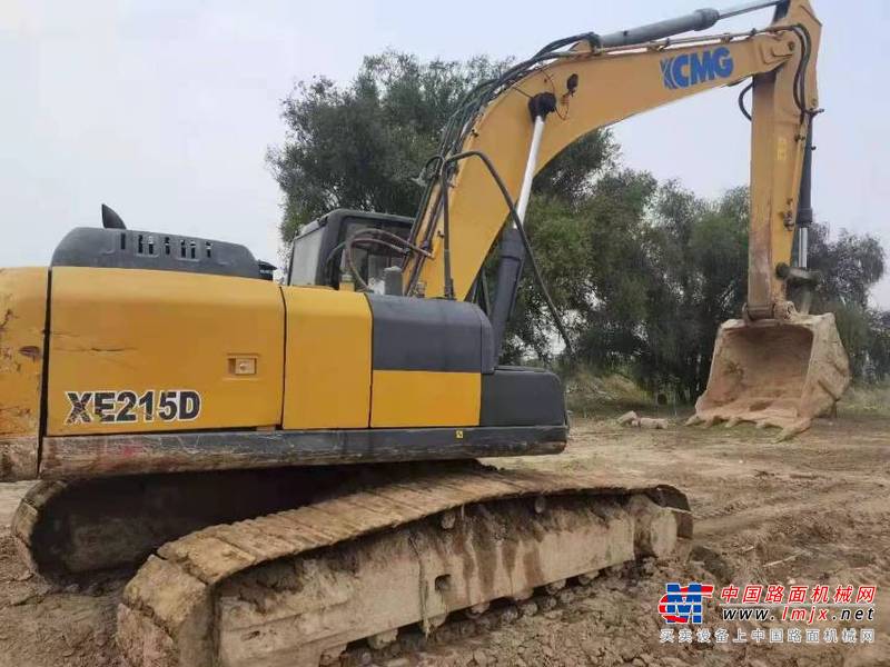 徐州市出售转让二手不详小时2017年徐工XE215D挖掘机