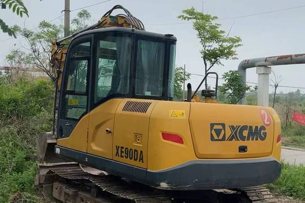徐州市出售转让二手不详小时2019年徐工XE75DA挖掘机