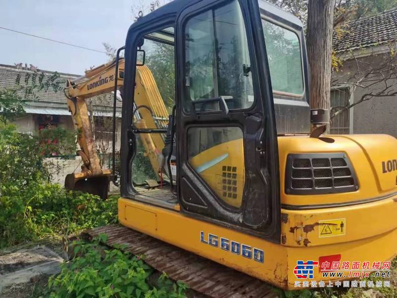 徐州市出售转让二手不详小时2019年龙工LG6060挖掘机