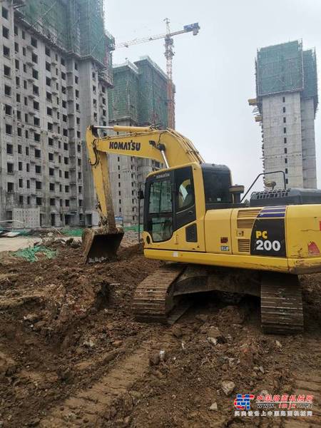 徐州市出售转让二手不详小时2018年小松PC200-8挖掘机