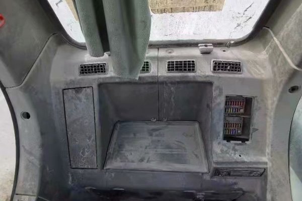 徐州市出售转让二手不详小时2018年斗山DX260挖掘机