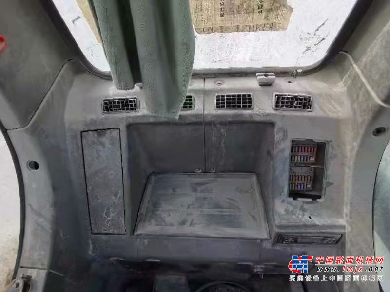 徐州市出售转让二手不详小时2018年斗山DX260挖掘机