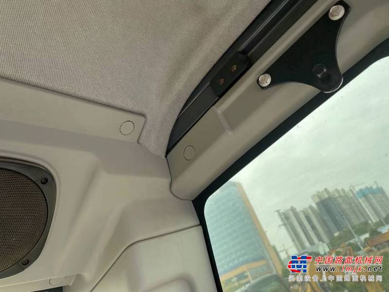 徐州市出售转让二手不详小时2019年徐工XE215D挖掘机
