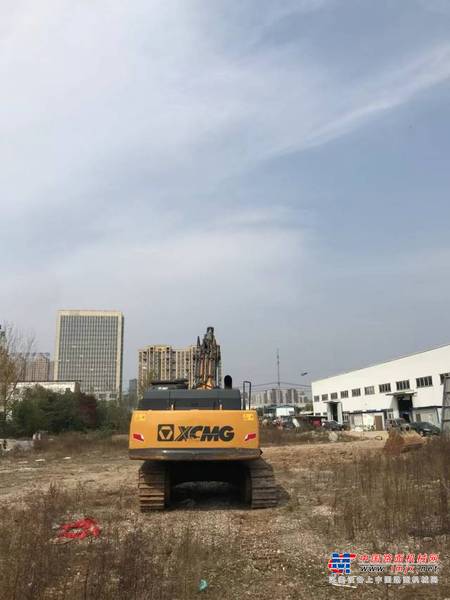 徐州市出售转让二手不详小时2020年徐工XE490D挖掘机