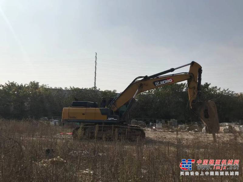 徐州市出售转让二手不详小时2020年徐工XE490D挖掘机