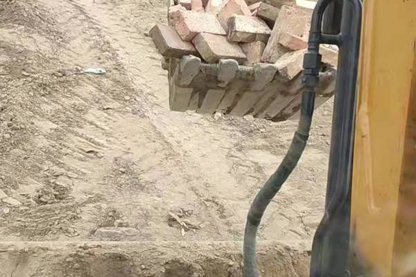 徐州市出售转让二手不详小时2014年三一重工SY60挖掘机