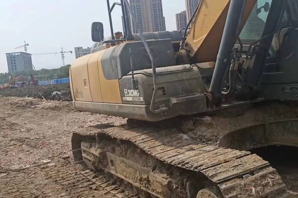 徐州市出售转让二手不详小时2019年徐工XE215D挖掘机