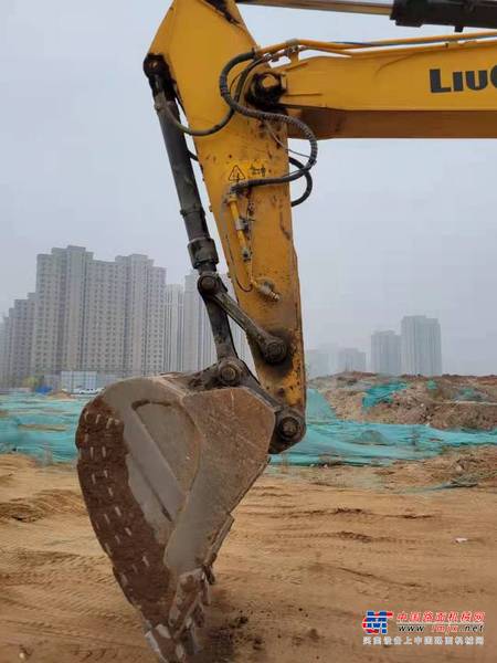 徐州市出售转让二手不详小时2020年柳工CLG939挖掘机
