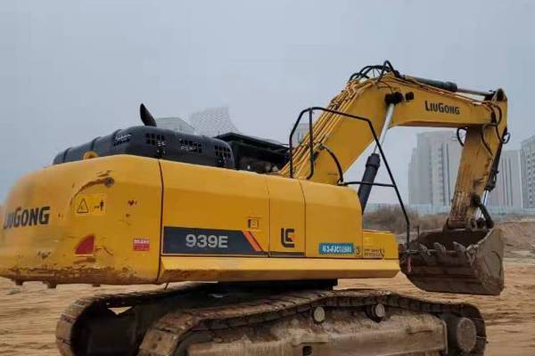 徐州市出售转让二手不详小时2020年柳工CLG939挖掘机