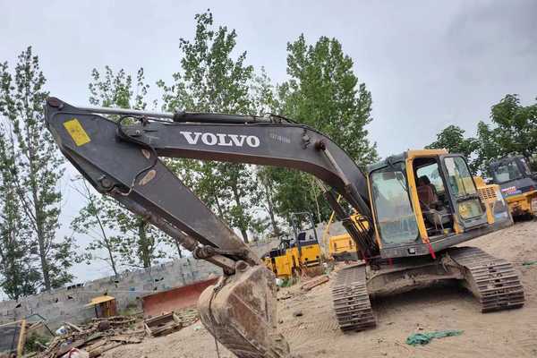 徐州市出售转让二手不详小时2011年沃尔沃EC200B挖掘机